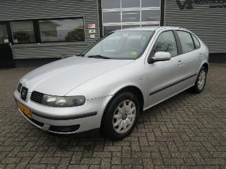Voiture accidenté Seat Leon 1.6-16V Stella 2002/5