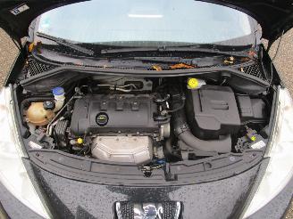 Peugeot 207 SW 1.6 VTI Premiere picture 20