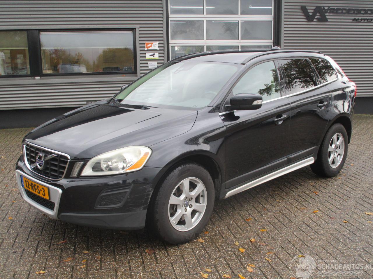 Volvo Xc-60 2.0 T Momentum automaat