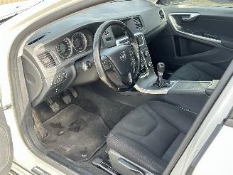 Volvo S-60 1.6 T3 150PK picture 9