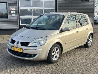 skadebil auto Renault Scenic 1.6-16V Business Line 2008/4