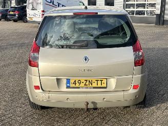 Renault Scenic 1.6-16V Business Line picture 4