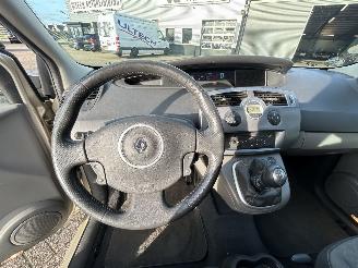 Renault Scenic 1.6-16V Business Line picture 16