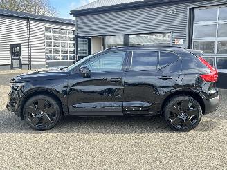 Volvo EX40 Single Motor Extended Range Ultra Black Ed. 82kWh picture 2