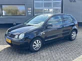Schadeauto Volkswagen Polo 1.2 2003/2