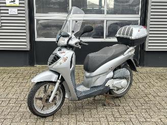 škoda motocykly Honda SH 150 I 2007/2
