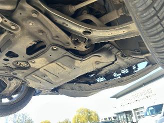 Skoda Superb Combi 2.0 TDI Style Business picture 40