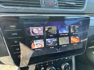 Skoda Superb Combi 2.0 TDI Style Business picture 28