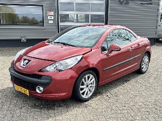 skadebil auto Peugeot 207 CC 1.6 VTi 2008/2