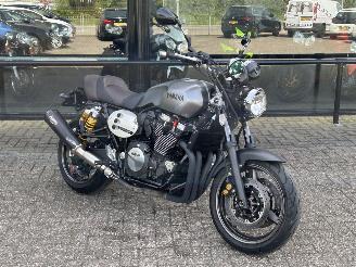 damaged motor cycles Yamaha XJR 1300  2015/3