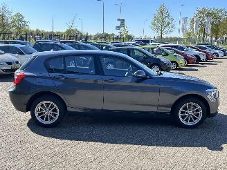 BMW 1-serie 114i Business picture 6