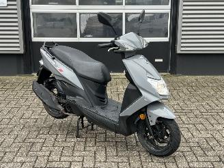 damaged scooters Sym  Orbit 3 2024/1