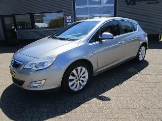 Käytettyjen passenger cars Opel Astra 1.4 Turbo Cosmo 5drs 2011/8