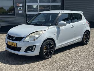 Vaurioauto  passenger cars Suzuki Swift 1.2 Comfort AESSS 2015/3