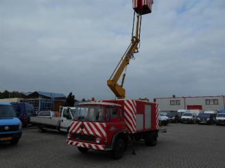Ford  bedford hoogwerker picture 2