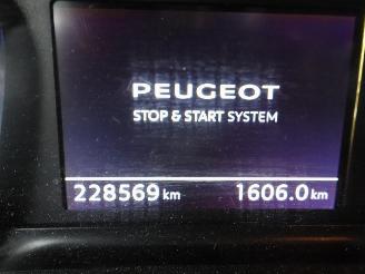 Peugeot Expert 227S 2.0 BlueHDI 180 Premium Pack 3 zits picture 33