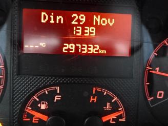 Peugeot Boxer 330 2.0 BlueHDI L2H2 Premium Pack 2 x schuifdeur picture 33