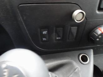 Nissan Nv400 2.3 dCi L2H2 Optima 3 zits airco picture 18