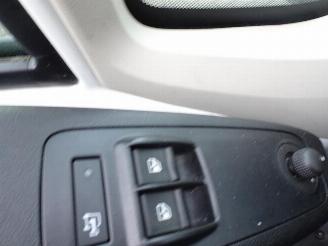 Peugeot Boxer 335 2.2 BlueHDi 140 L2H2 Premium LET OP 1 E VERSNELING STUK WEL GEWOON RIJDBAAR !!!!!! picture 27