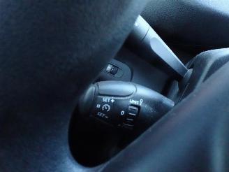 Peugeot Partner 1.5 BlueHDI Premium navi airco schuifdeur motor rookt !!!!!!!!!!! picture 15