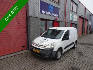 skadebil bedrijf Citroën Berlingo 1.6 HDI 500 Comfort 2011/8