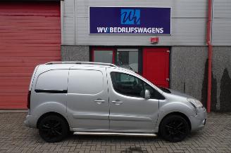 Citroën Berlingo 1.6 e-HDI 500 Club Economy 3 zits clima navi picture 6