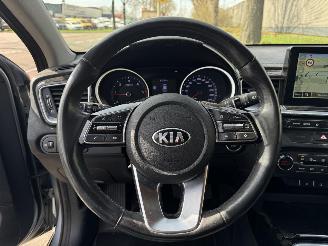 Kia Ceed  picture 11