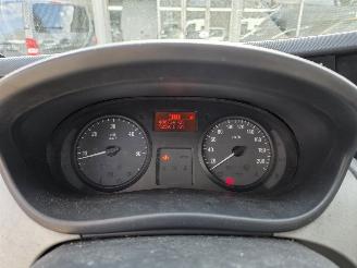 Opel Vivaro DC picture 12