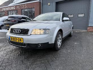 Auto incidentate Audi A4 2.0 FSI  LEER Sedan 4-dr. 2004/2