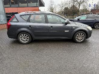 Kia Cee d 1.6 X-tra (Stationwagen 5-dr.) picture 9