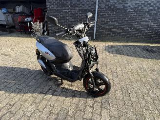 Peugeot  KISBEE picture 5