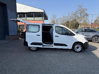 Peugeot Partner 1.5 BlueHDI AUTOMAAT  Premium picture 11