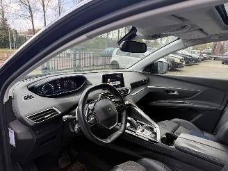 Peugeot 5008 1.2 PureTech Allure (SUV 5-dr.) picture 15