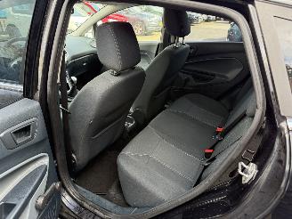 Ford Fiesta 1.25 Ghia (Hatchback 5-dr.) picture 20