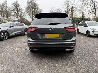 Volkswagen Tiguan 2.0 TSI 4Motion Highline Business R picture 4