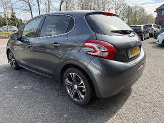 Peugeot 208 1.4 VTi Griffe (Hatchback 5-dr.) picture 3