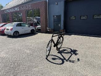 damaged bicycles Cortina  E U1  elektrische herenfiets 2023/5