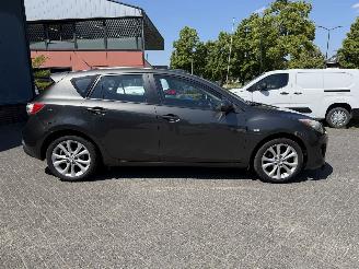 Mazda 3 1.6 S (Hatchback 5-dr.) picture 6