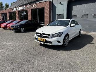 krockskadad bil auto Mercedes Cla-klasse 180 Ambition (Sedan 4-dr.) 2018/4