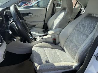 Mercedes Cla-klasse 180 Ambition (Sedan 4-dr.) picture 20