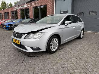 Voiture accidenté Seat Leon 1.0 EcoTSI Style Connect 2017/1