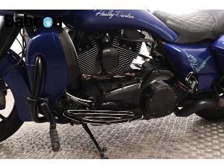 Harley-Davidson  FLTRXS Road Glide Special ABS picture 18