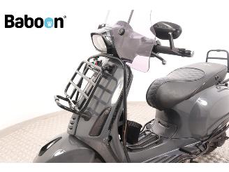Vespa  Sprint 45KM picture 15
