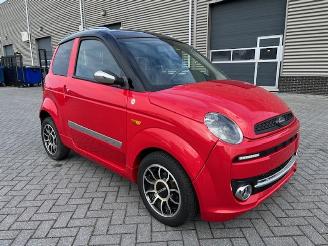 damaged microcars Microcar  M.GO Initial DCI 45KM 2018/3