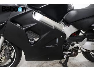 Honda VFR 800 F picture 20