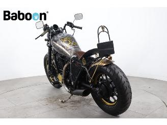 Honda  VT 700 C Shadow picture 6