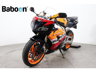 Honda CBR 1000 RR Fireblade Repsol picture 4