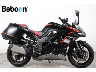 damaged motor cycles Kawasaki  Ninja 1000 SX 2021/2
