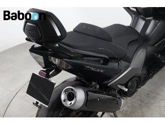 Yamaha  XP 530 T-MAX ABS picture 17