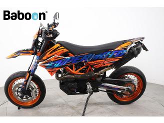 KTM 690 SMC R picture 5